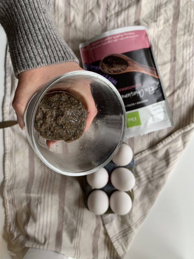 Chiamuna juomalasissa